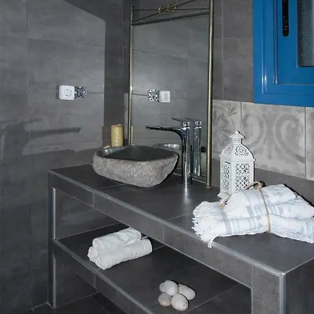Aelia Luxury Villa Amoopi Extérieur photo
